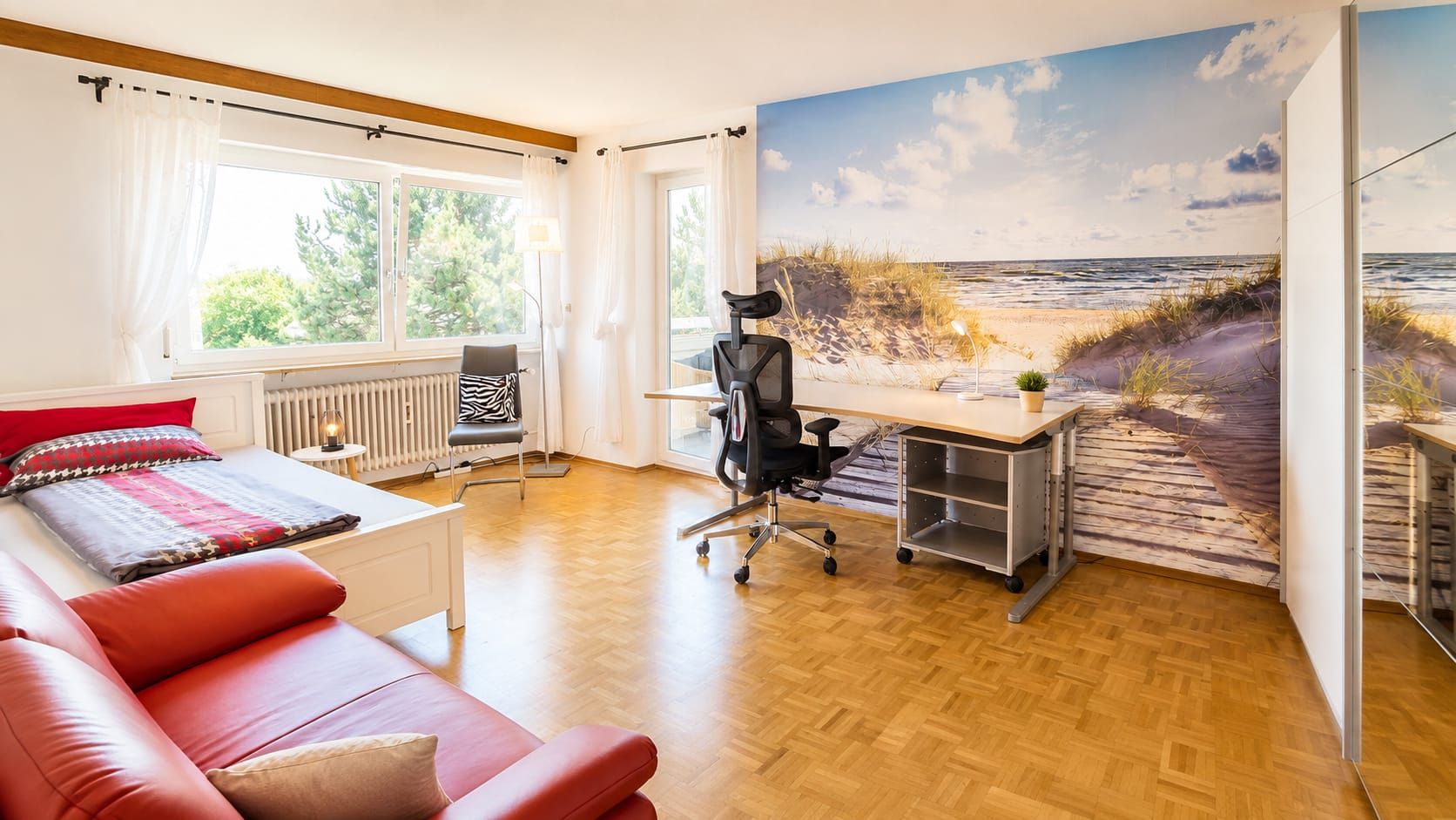  Stylish Business Shared Apartment With 3 Lockable Rooms, Conservatory, Keyless Access And Home Offic  -  Stylish business shared apartment with 3 lockable rooms, conservatory, keyless access and home office in Friedrichshafen  - Gallery -  29