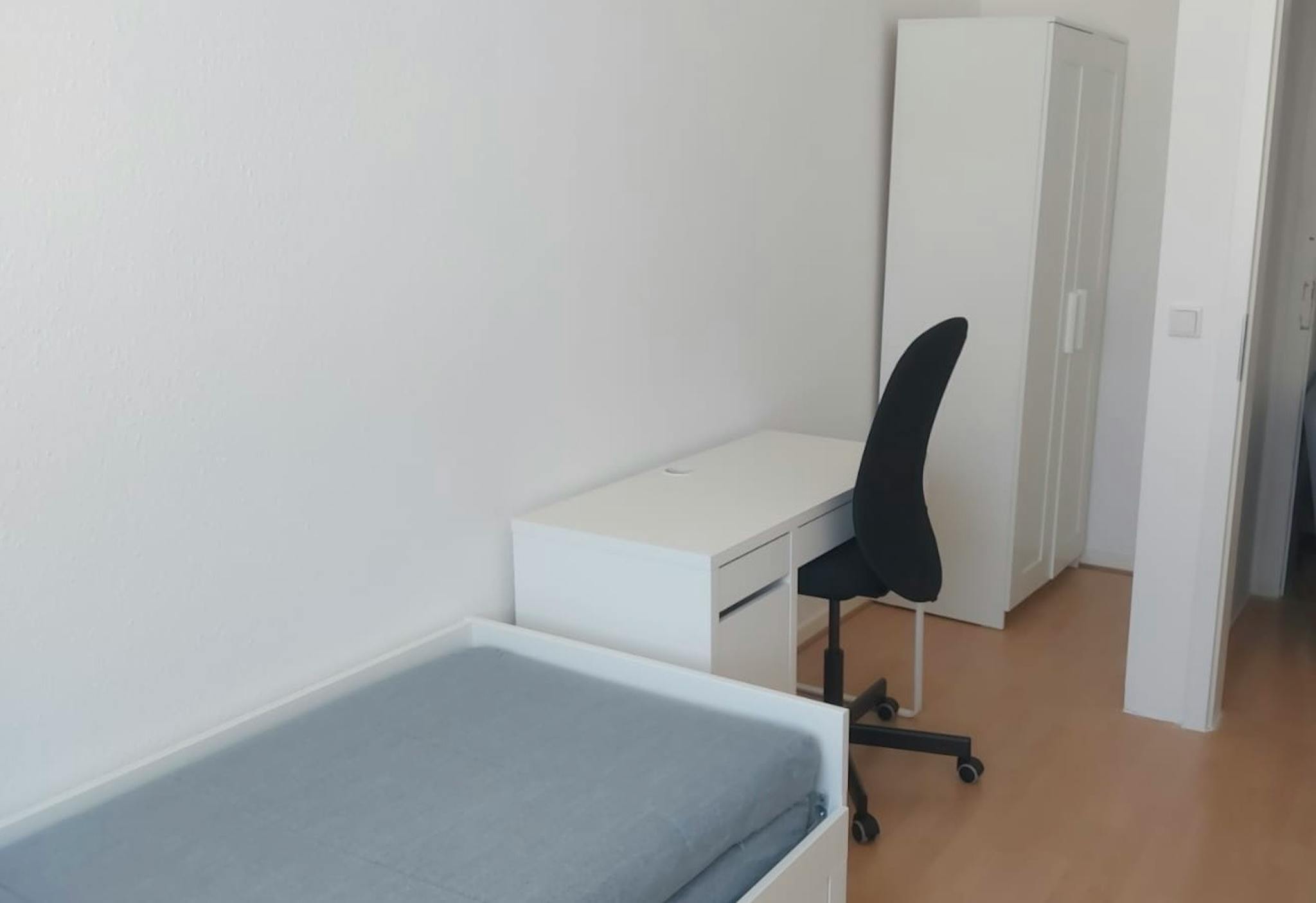  Private Room  -  Sommersstraße, Düsseldorf  - Gallery -  1
