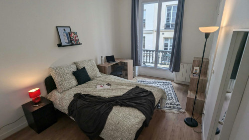Rue de l'Échiquier, Paris