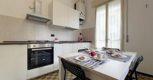 Neat double bedroom near Parco della Resistenza - Gallery - 5