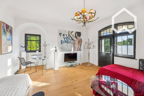 Stilvoll wohnen auf Zeit – exklusive Jugendstilwohnung mit Gartenanteil in Nürnberg-Reichelsdorf