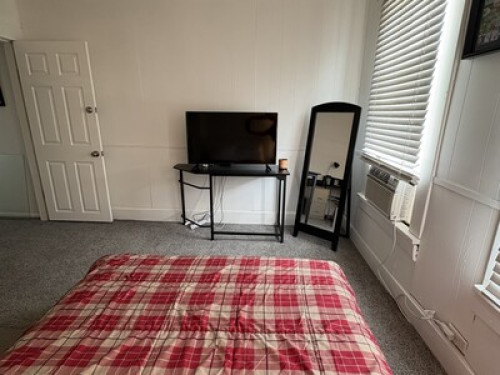 Comfy room minutes from downtown