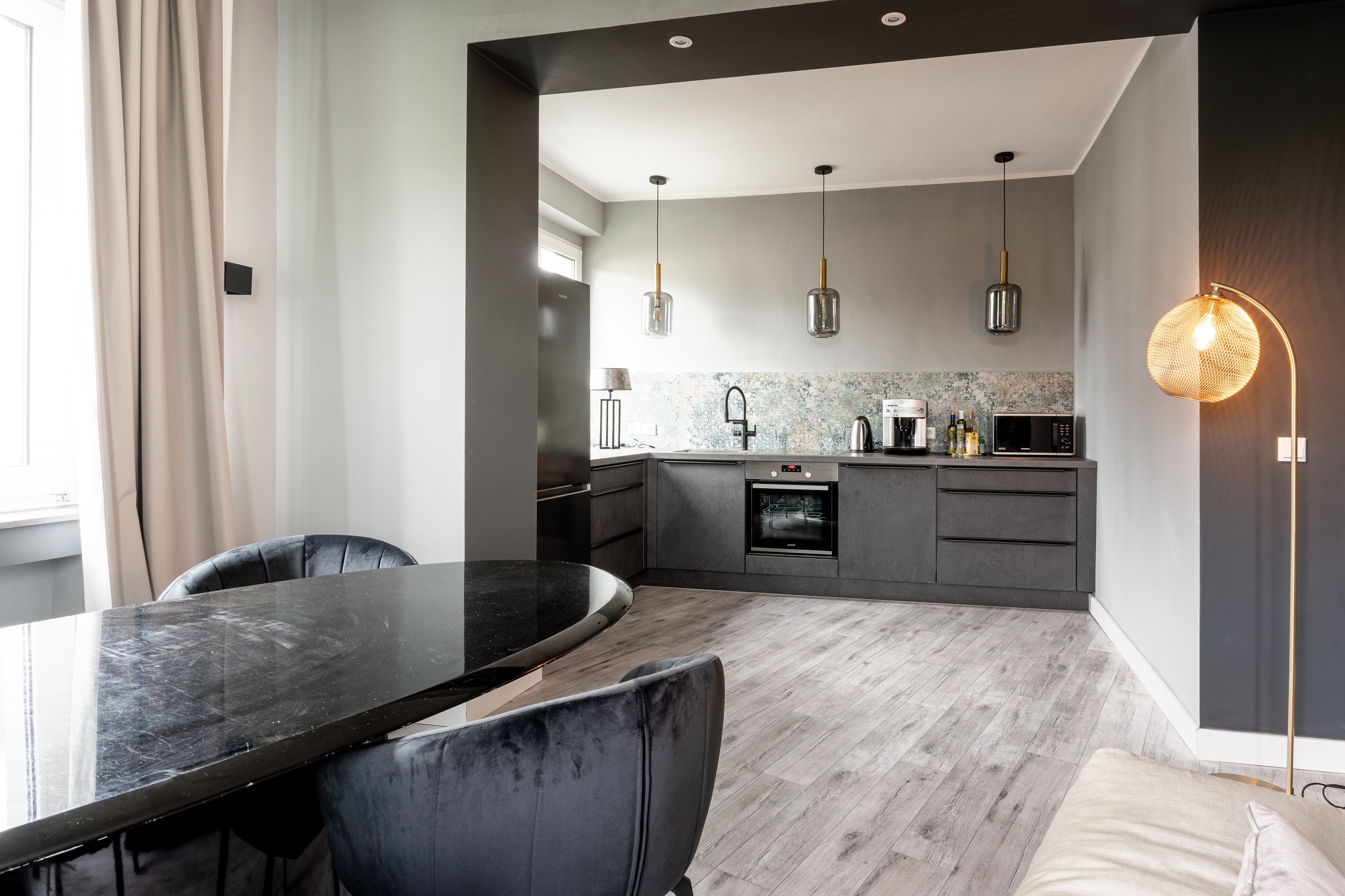  Elegant Living Experience With Stunning Views  -  Elegant living experience with stunning views  - Gallery -  18