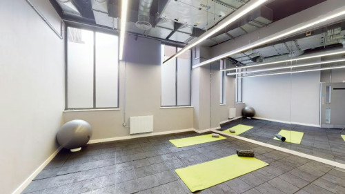 Lumya Leicester - Gallery - 6