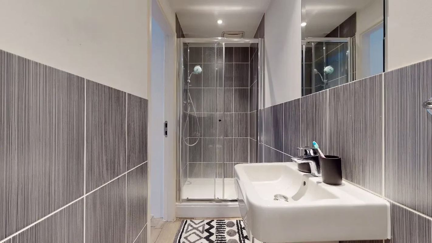 Lumya Leicester - Gallery - 62