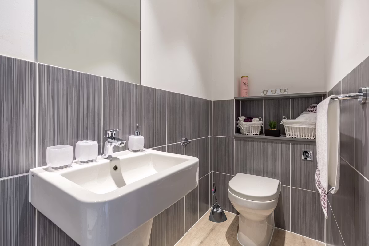 Lumya Leicester - Gallery - 82