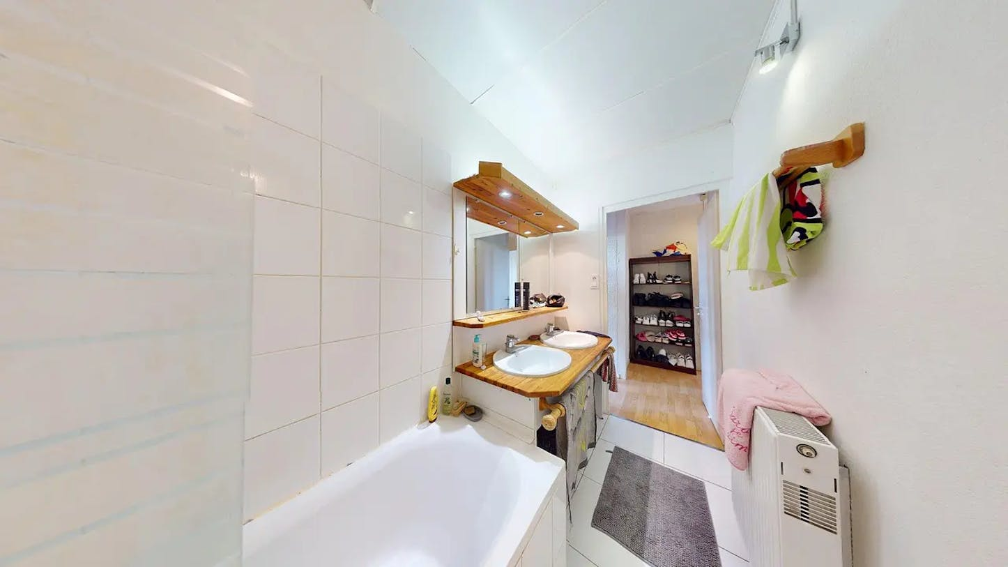 Single Room  -  Allée des Jonquilles  - Gallery -  4