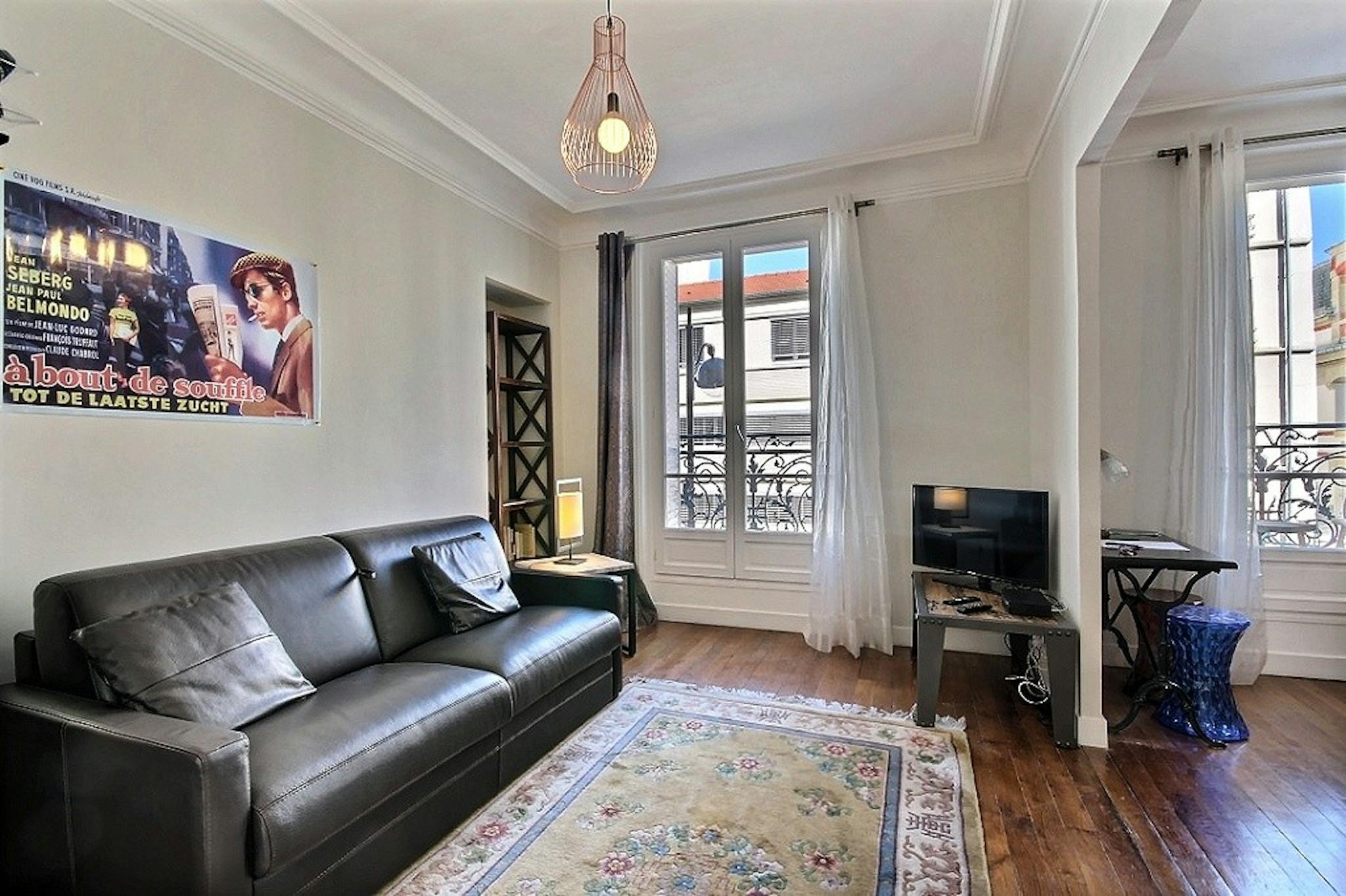  Entire Place  -  Rue Trousseau, Paris  - Gallery -  1