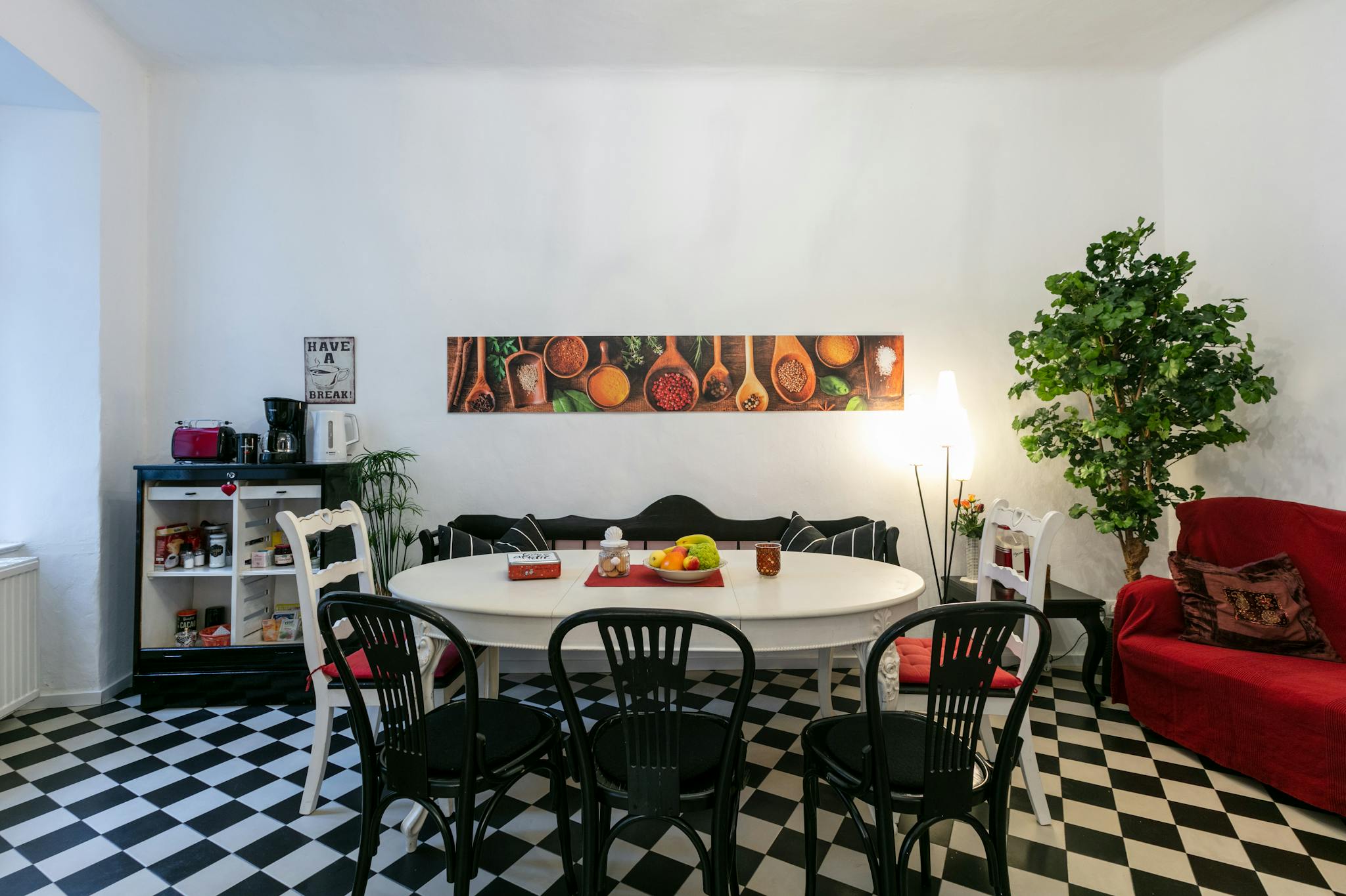  Entire Place  -  Sandwirtgasse, Vienna  - Gallery -  1
