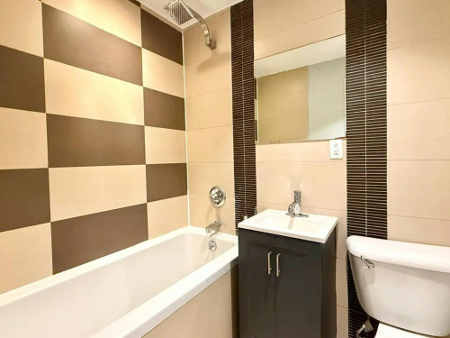 Scholes Street, Kings County,  - Gallery - 7