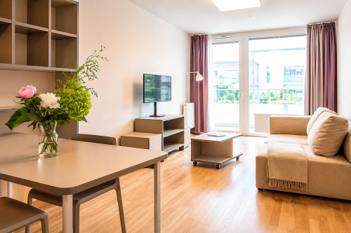 Laaer-Berg-Straße, Vienna