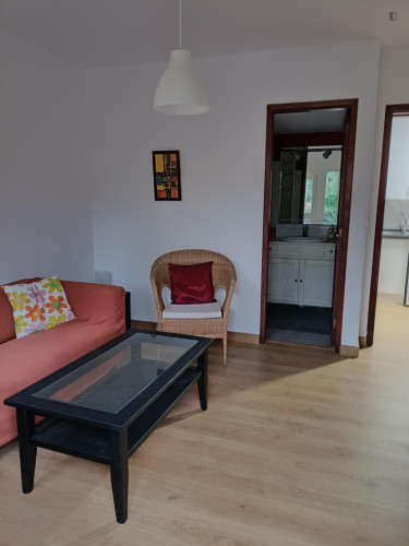 Irresistible 1 Bedroom Apartment close to LPGC University - Gallery - 5