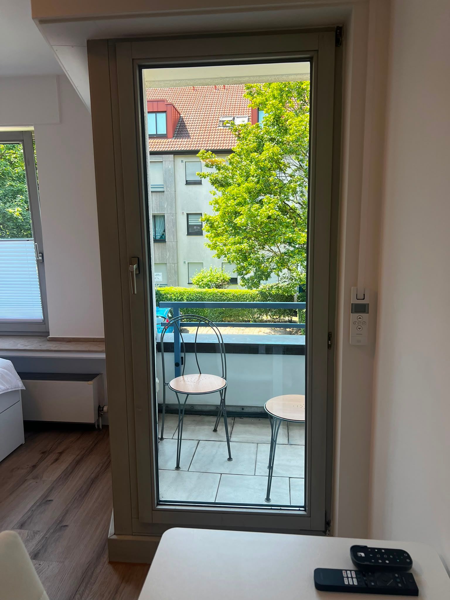  Well-Laid-Out Studio Apartment In A Desirable Green Area  -  Well-laid-out studio apartment in a desirable green area  - Gallery -  20