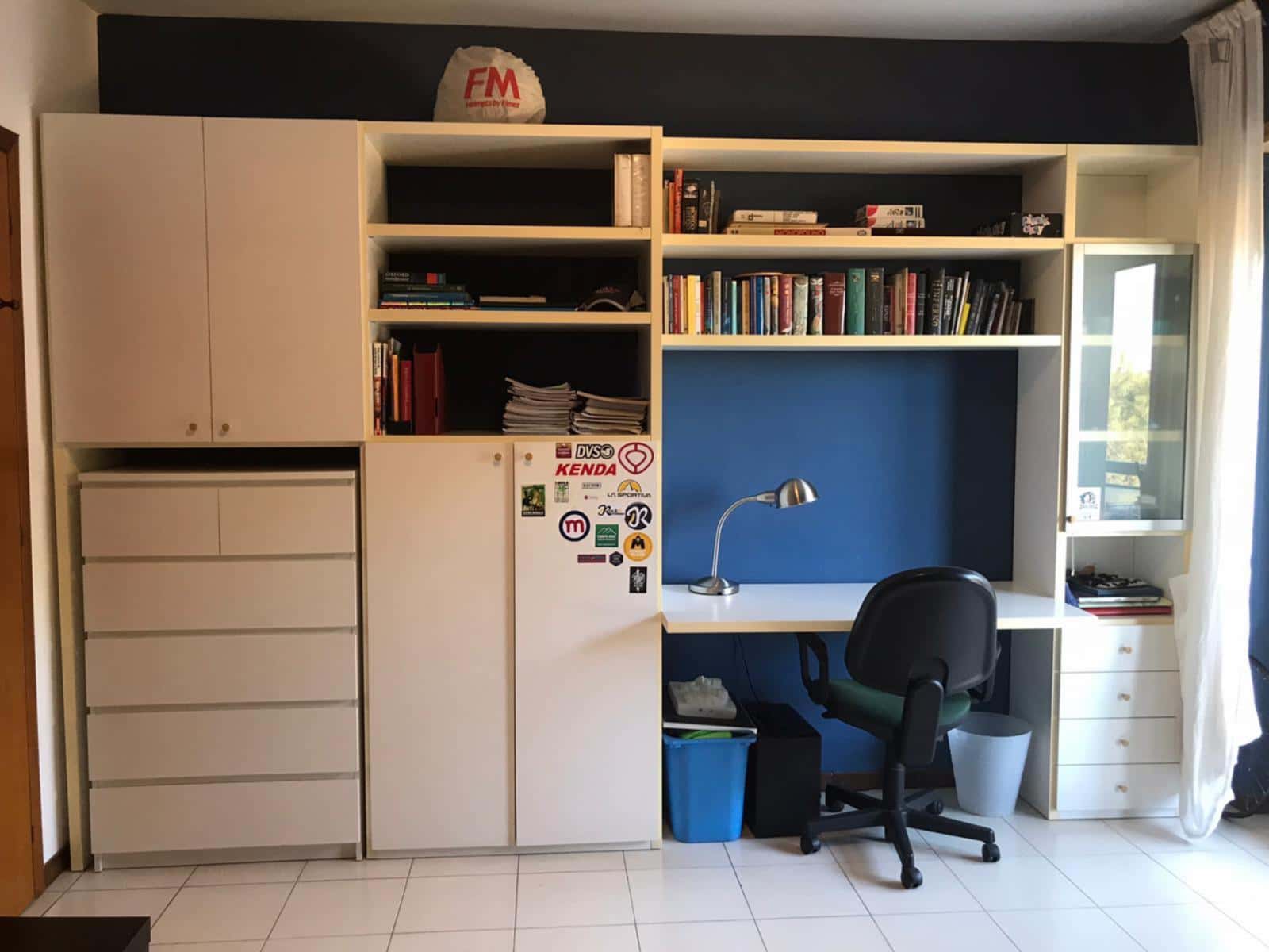 Room In Via Trasaghis, Roma For 61 M² With 2 Bedrooms - 1