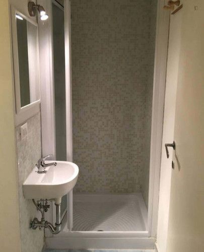 Apartment in Via Napoleone III, Roma for 61 m² with 2 bedrooms - Gallery - 6