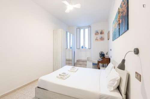 bright 2-br in Prati - MetroA