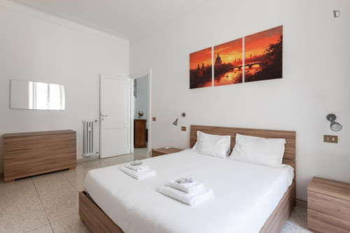 bright 2-br in Prati - MetroA