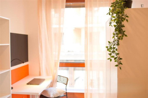 Charming single bedroom near the Varese train station