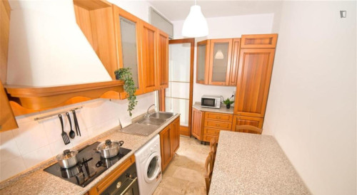 Ample double bedroom in the heart of Varese - Gallery - 5