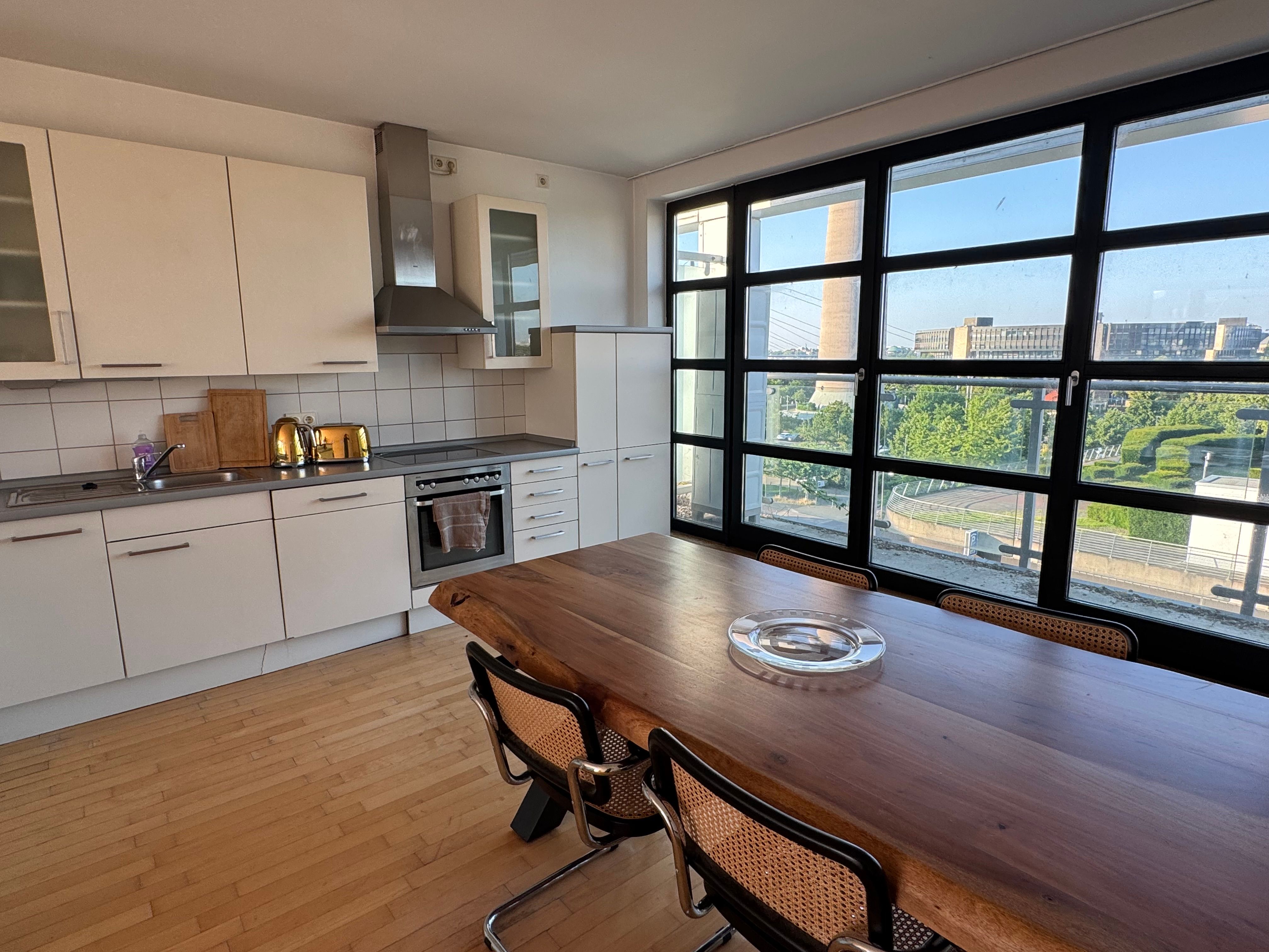  Maisonette Penthouse Mit Dachterrasse über Düsseldorf  -  Maisonette Penthouse mit Dachterrasse über Düsseldorf  - Gallery -  9