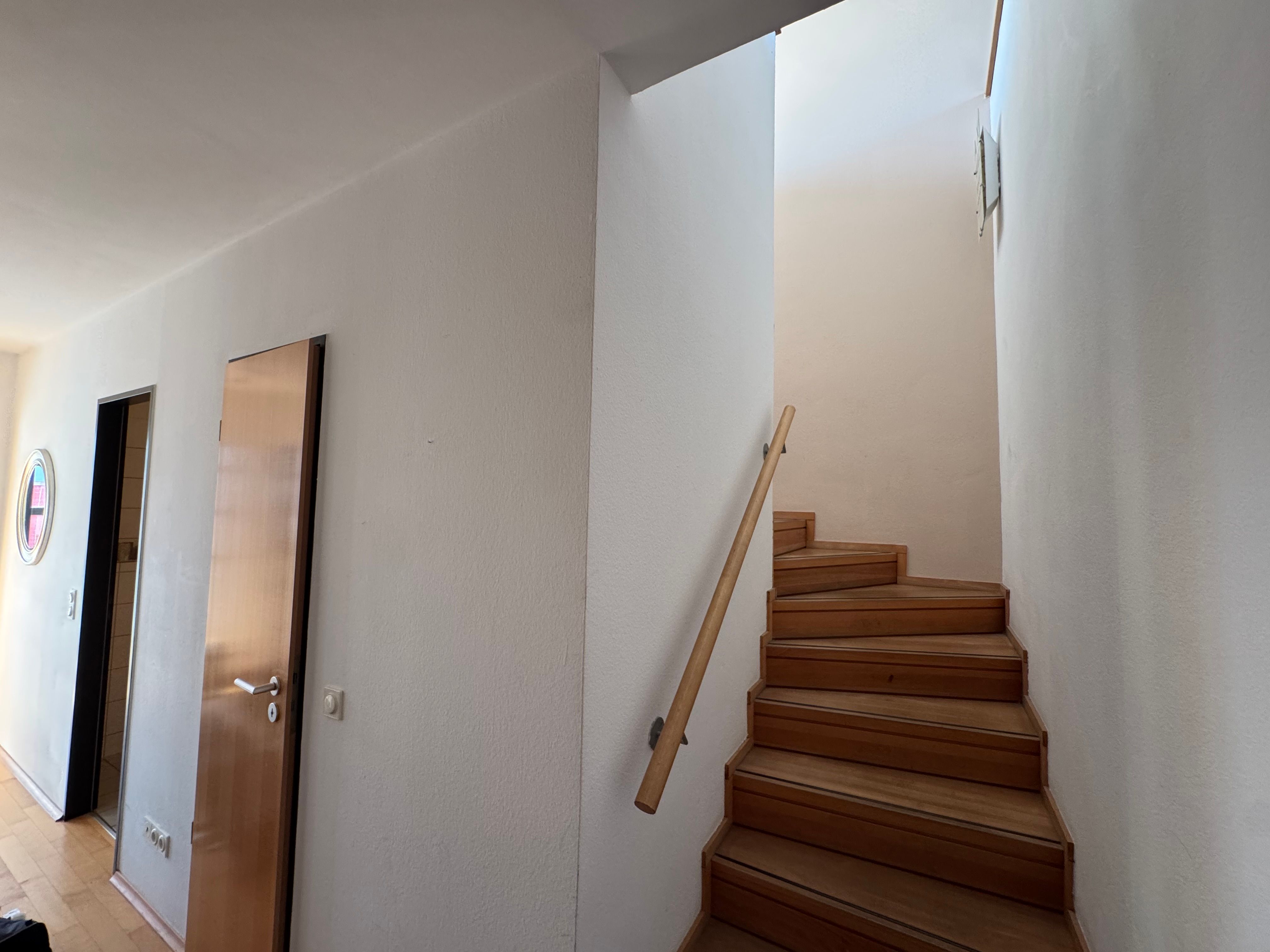  Maisonette Penthouse Mit Dachterrasse über Düsseldorf  -  Maisonette Penthouse mit Dachterrasse über Düsseldorf  - Gallery -  8