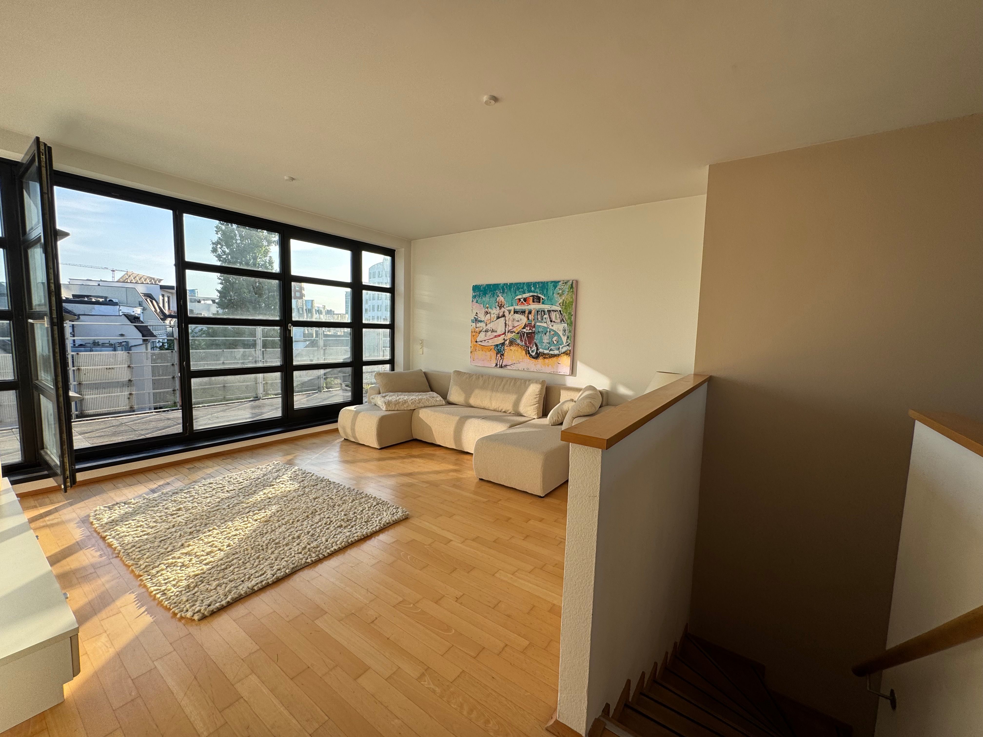  Maisonette Penthouse Mit Dachterrasse über Düsseldorf  -  Maisonette Penthouse mit Dachterrasse über Düsseldorf  - Gallery -  14