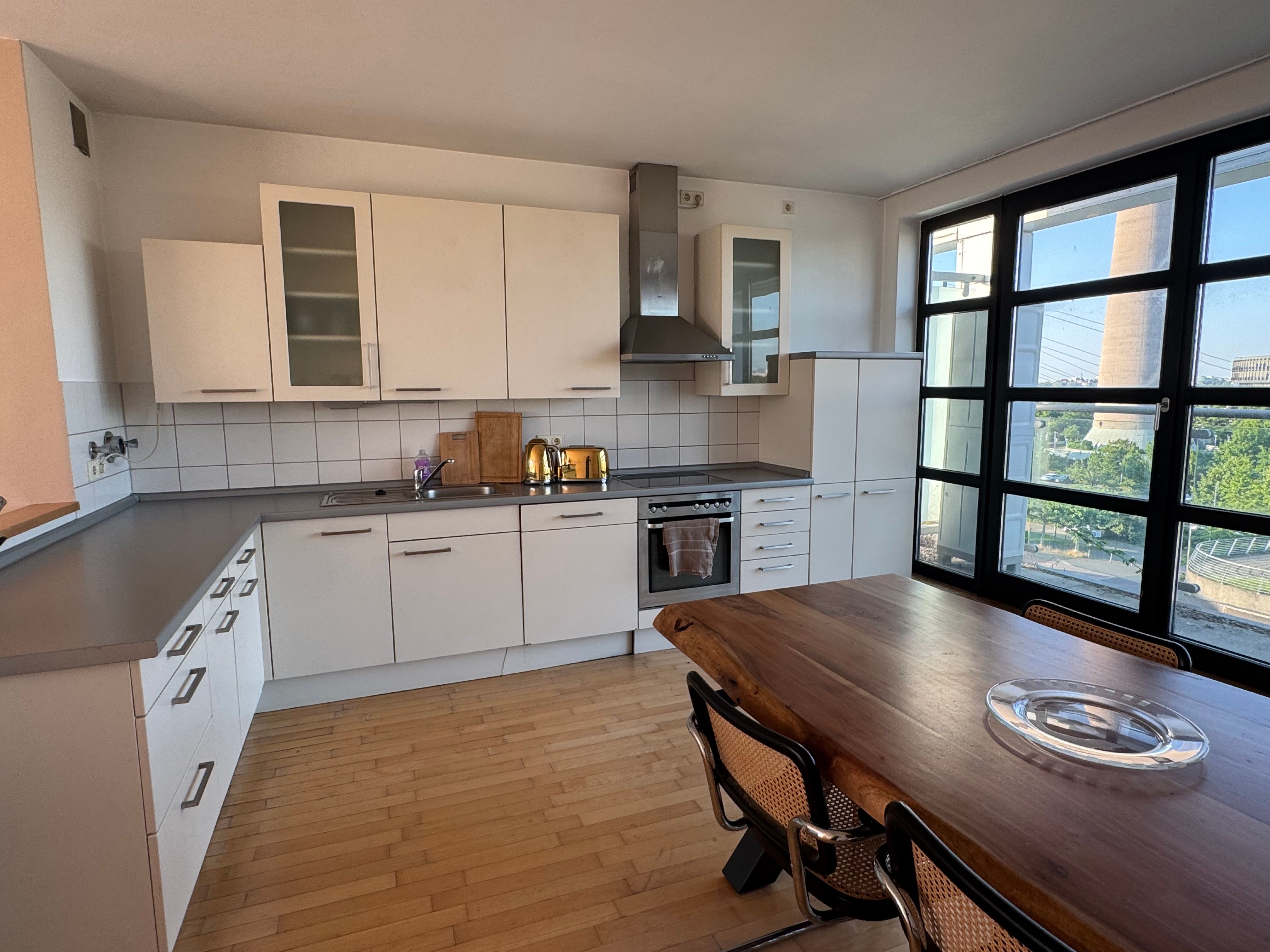  Maisonette Penthouse Mit Dachterrasse über Düsseldorf  -  Maisonette Penthouse mit Dachterrasse über Düsseldorf  - Gallery -  10