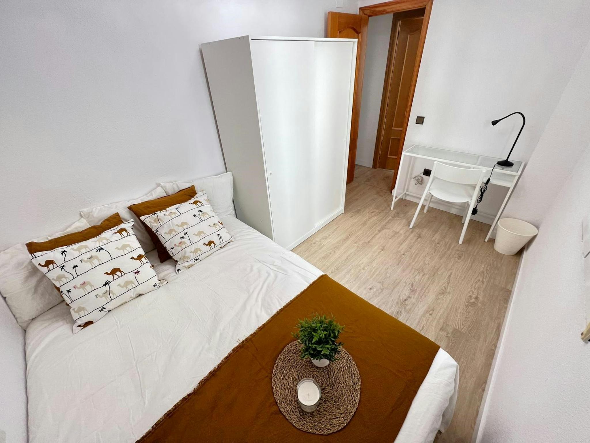 Private Room - 1