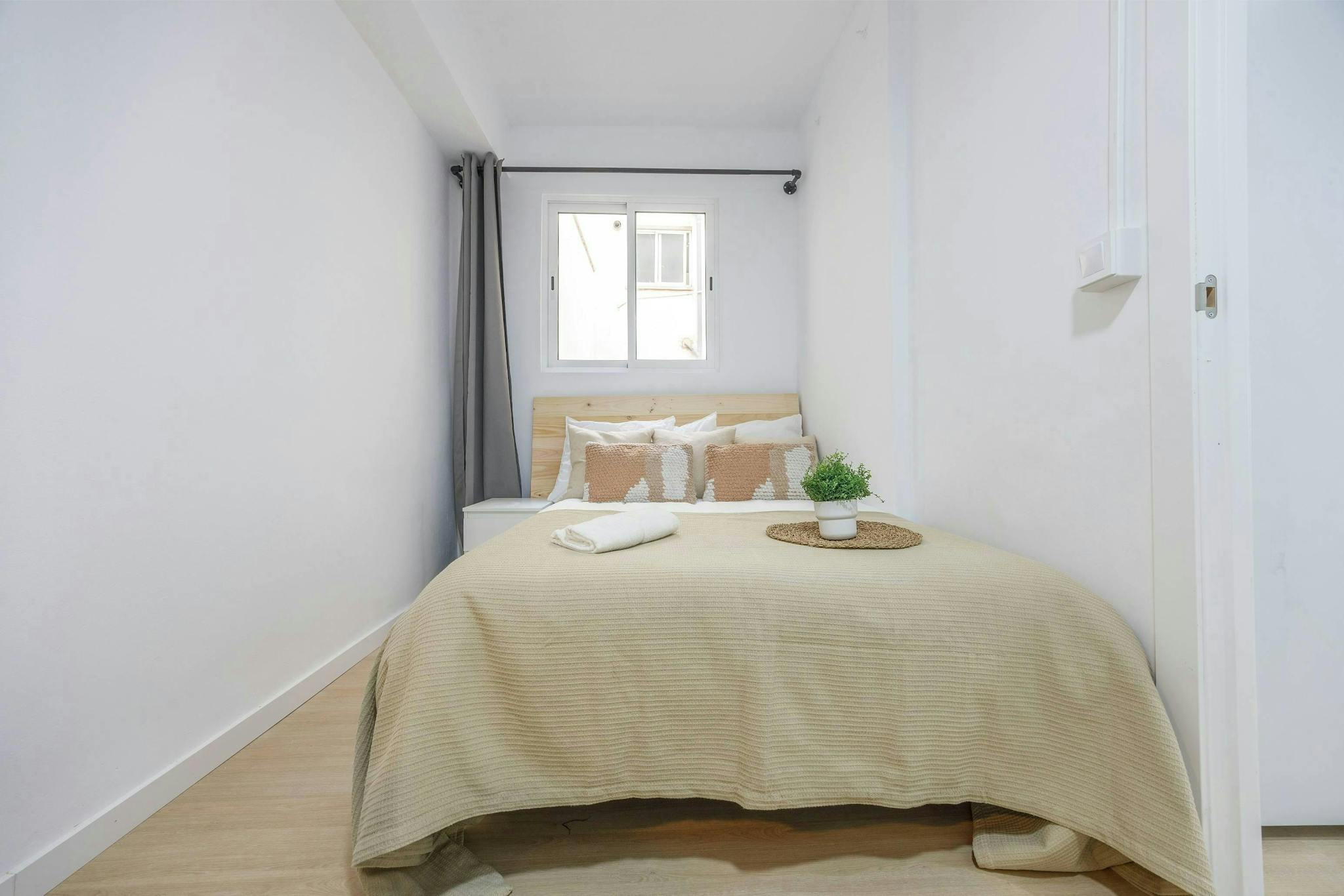 Private Room - 1