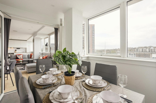 Olympic Way, Wembley - Gallery - 7