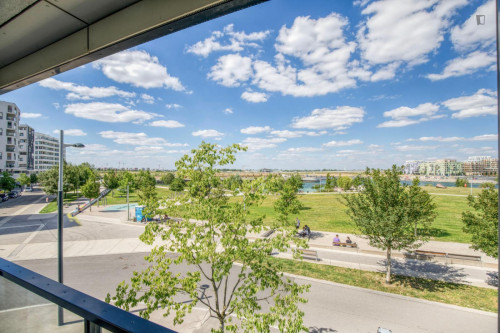 Welcoming 2-bedroom flat in Donaustadt