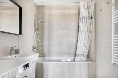Nice 1-bedroom flat near the Schlachthausgasse subway station