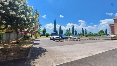 Welcoming 2-bedroom flat in Zona IX Acqua Vergine