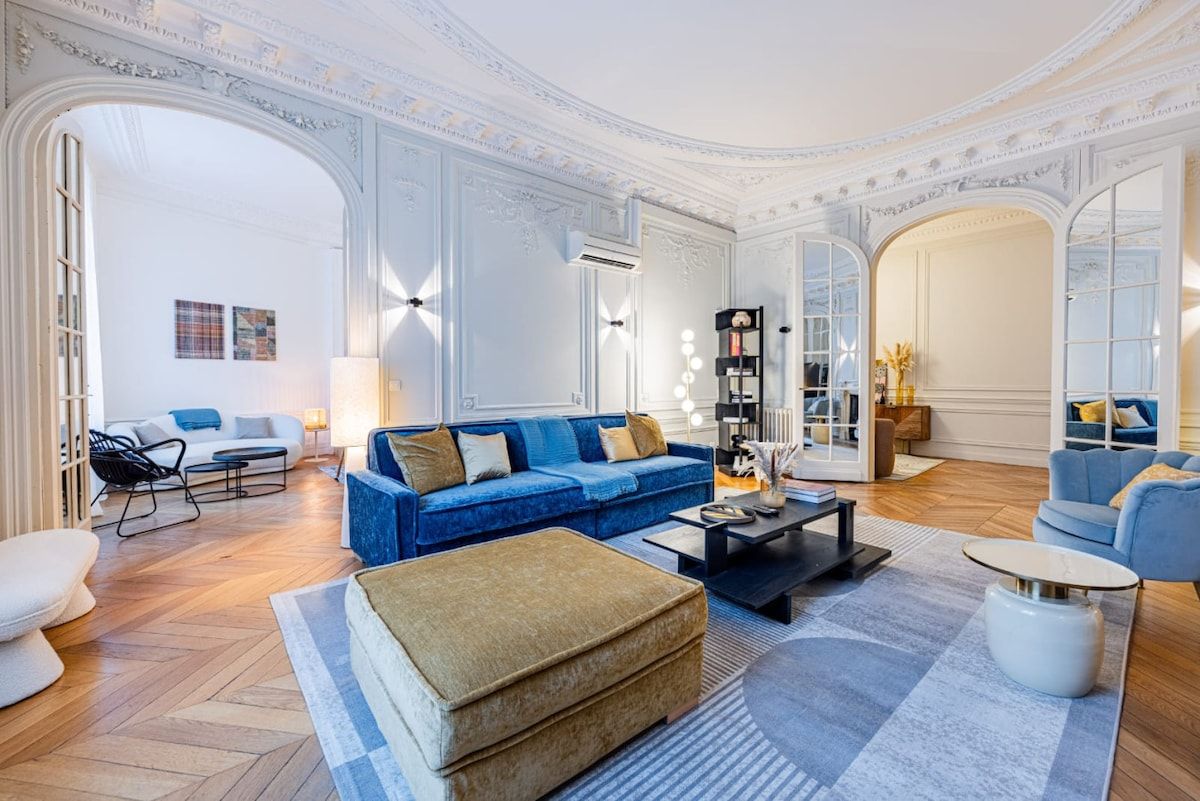  Elegant 4BR Haussmannian Apartment Near Avenue Hoche  -  Elegant 4BR Haussmannian Apartment near Avenue Hoche  - Gallery -  5