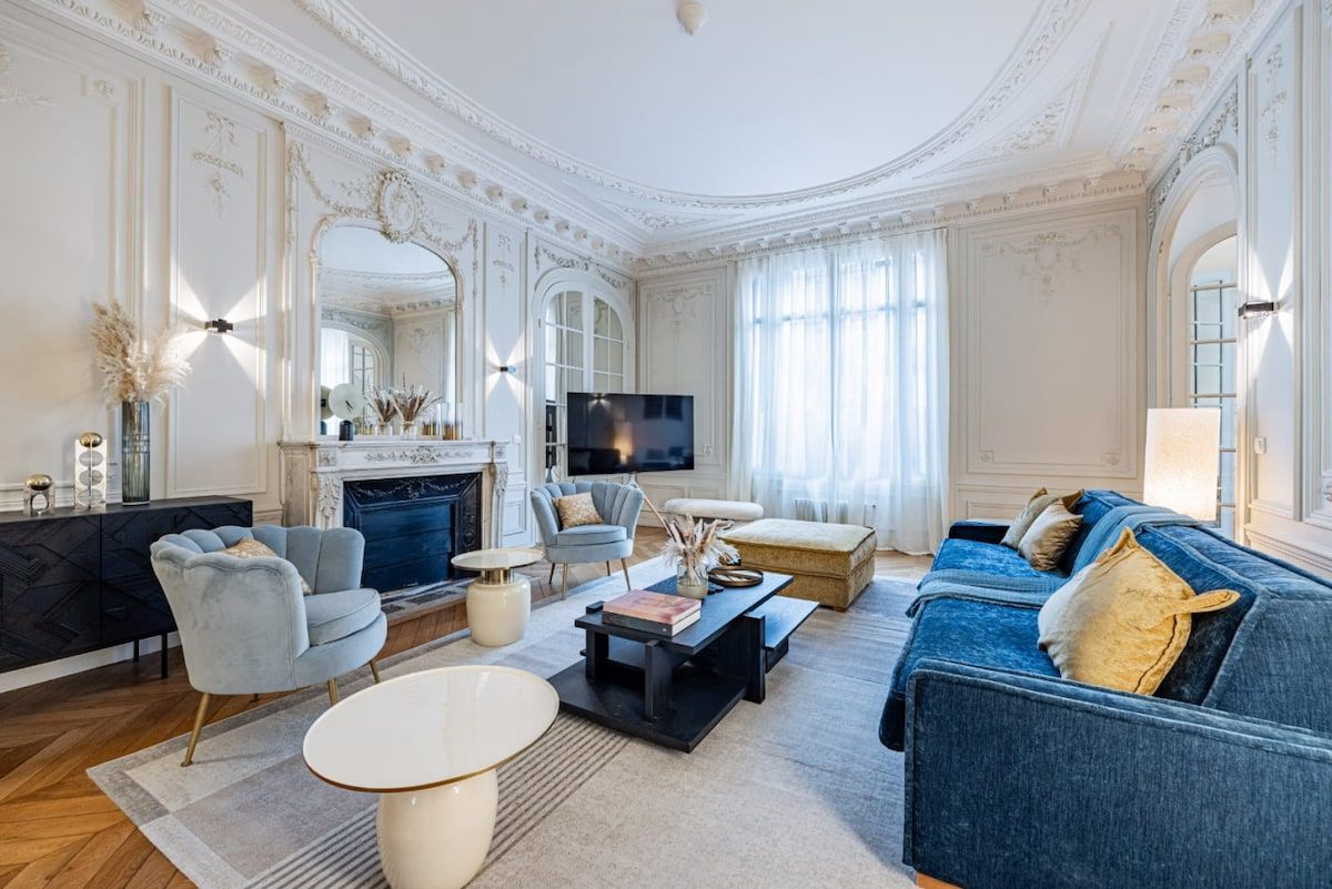  Elegant 4BR Haussmannian Apartment Near Avenue Hoche  -  Elegant 4BR Haussmannian Apartment near Avenue Hoche  - Gallery -  21