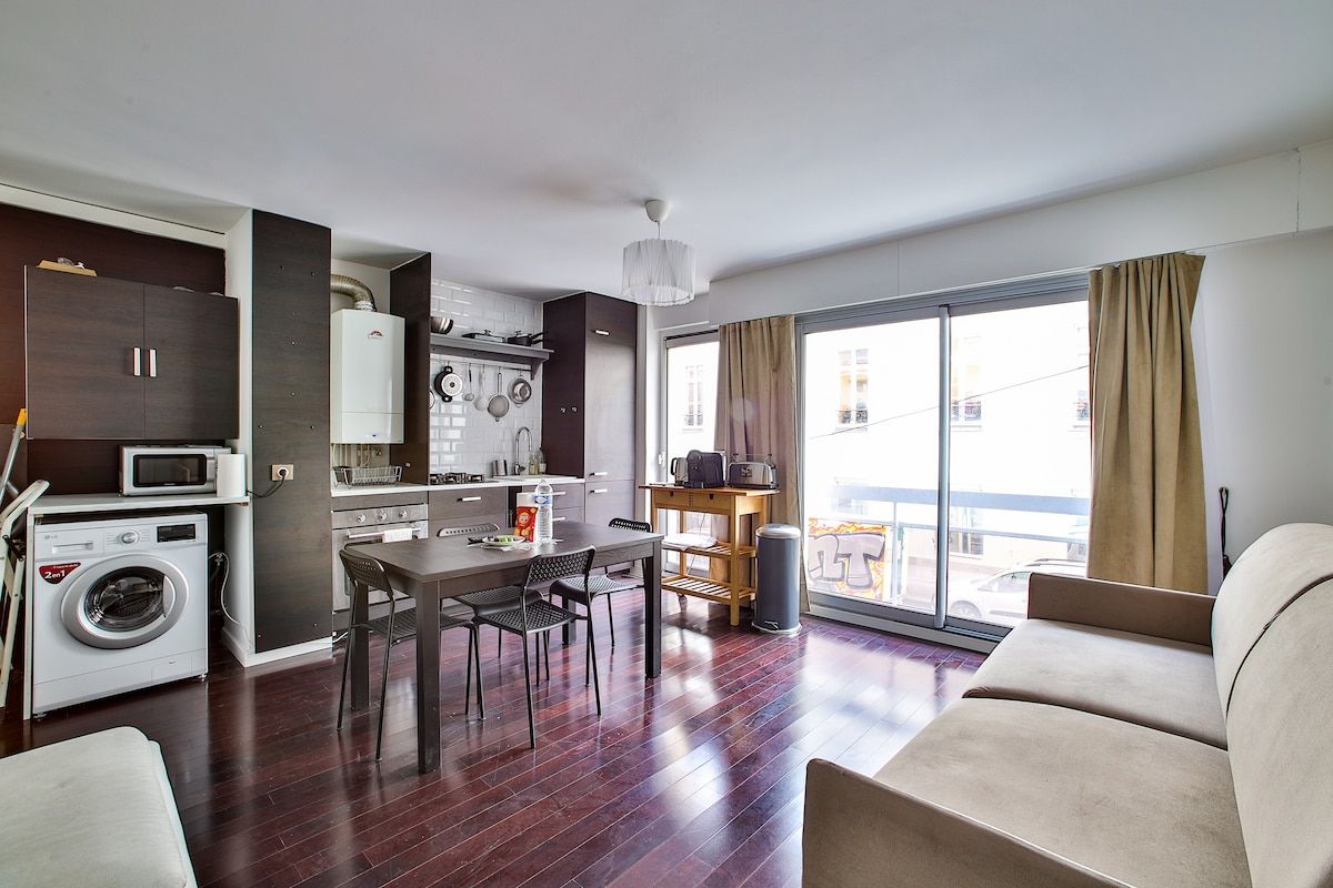  Spacious 1BR Apartment For 4 With AC In The 11th Arrondissement  -  Spacious 1BR Apartment for 4 with AC in the 11th Arrondissement  - Gallery -  6
