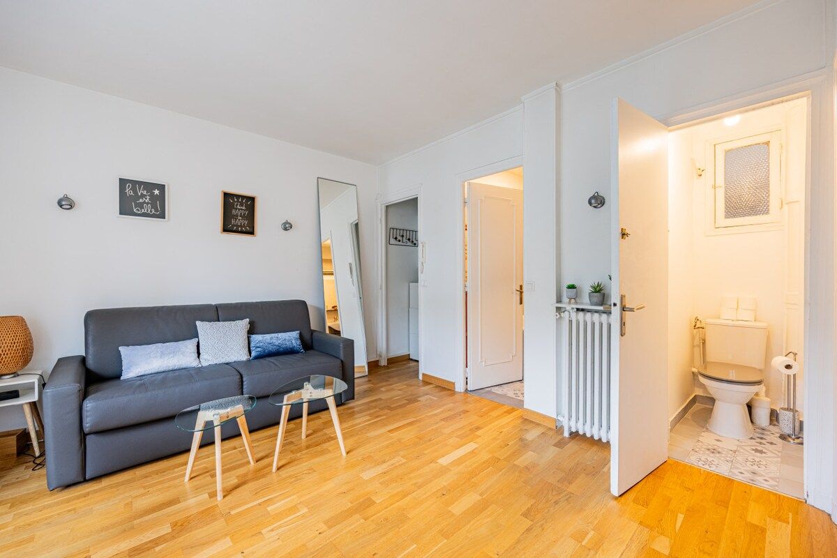 Sunny Studio With Private Patio Near Palais Des Congrès  -  Sunny Studio with Private Patio near Palais des Congrès  - Gallery -  6