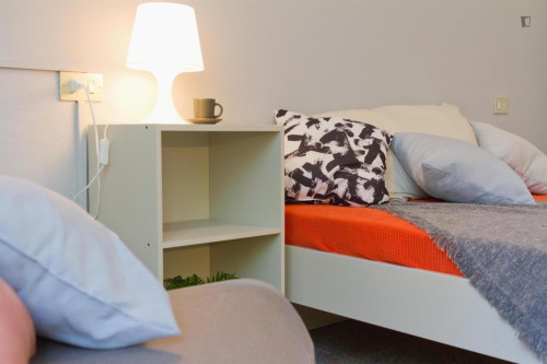 Ample double bedroom in the centre of Lecco
