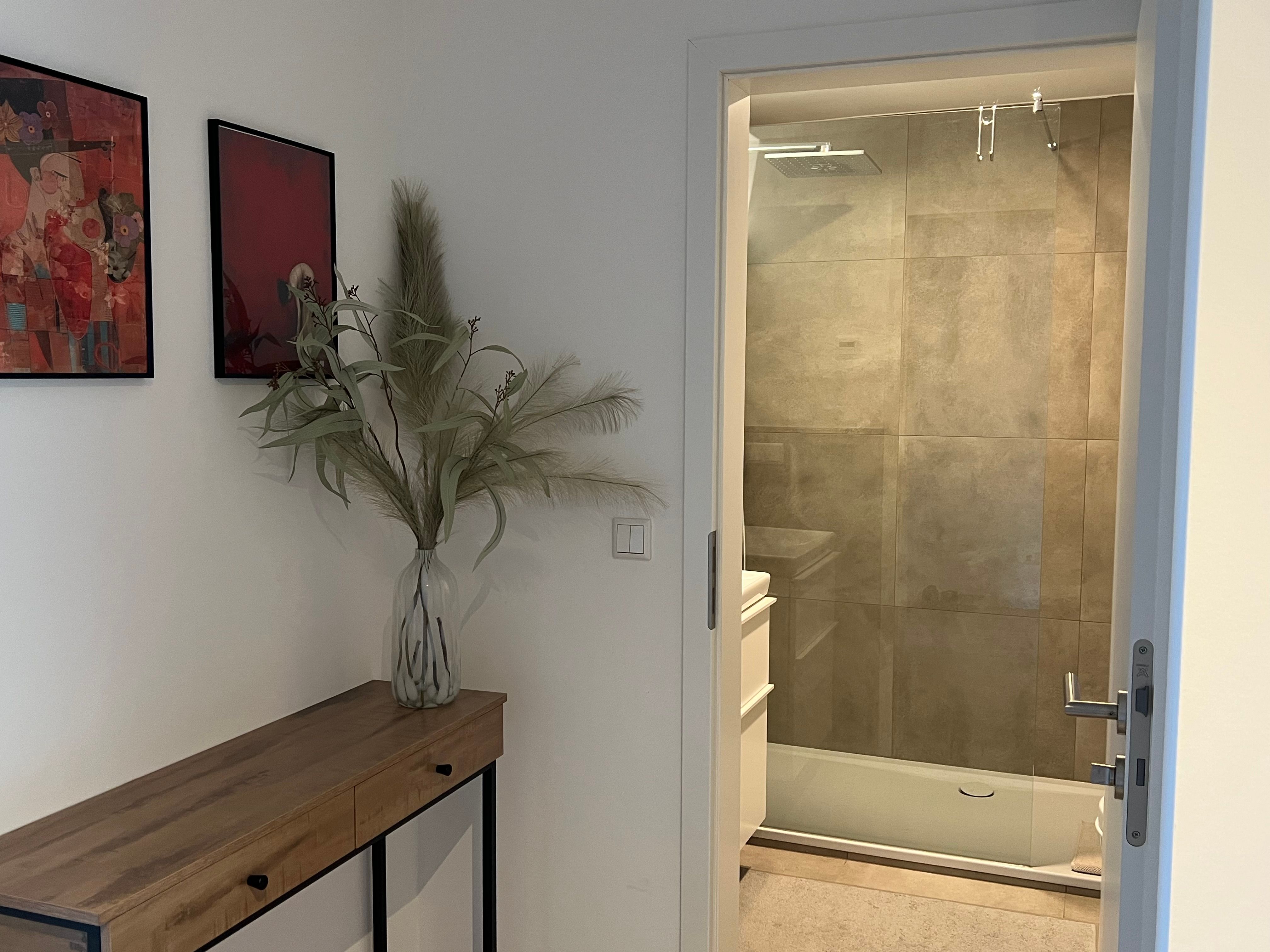 Stylish First Occupancy In A Sought-After Prime Location By Schönwasserpark, Natural Idyll And Excel - 12