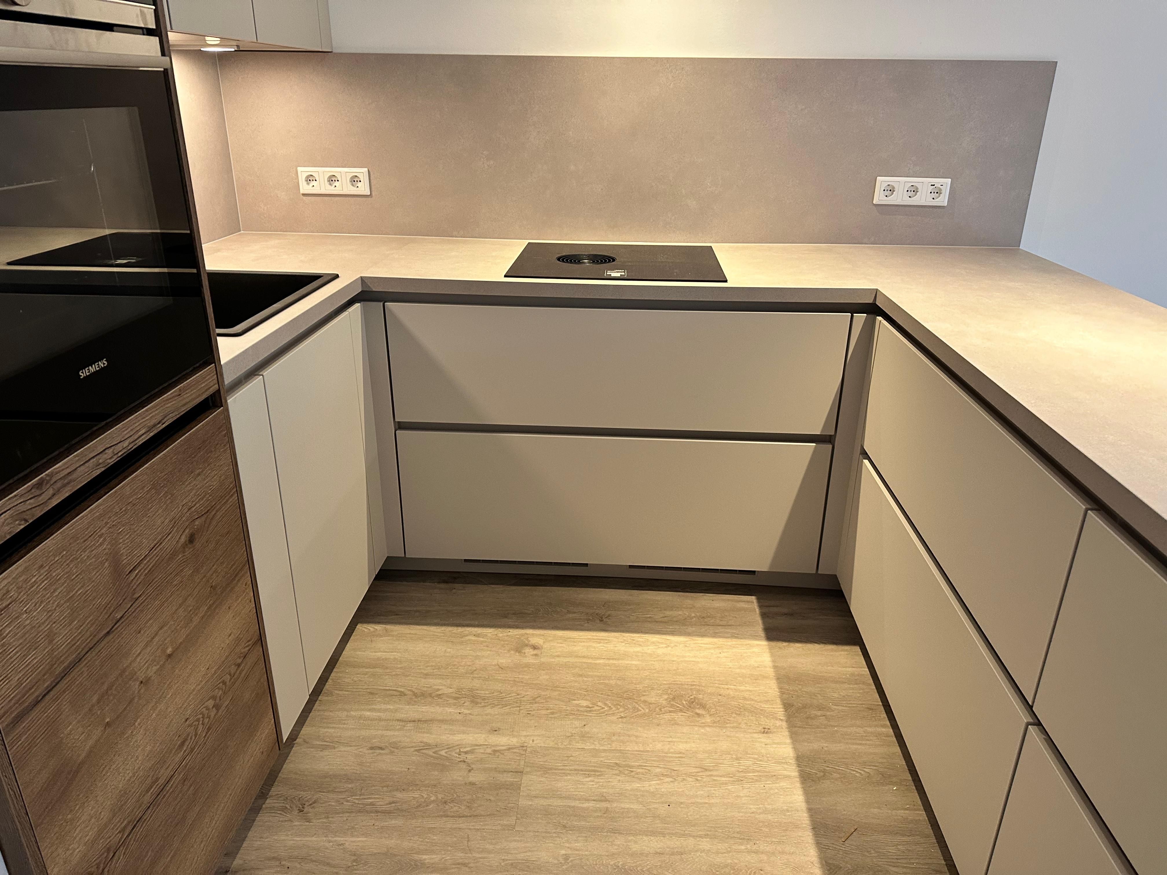 Stylish First Occupancy In A Sought-After Prime Location By Schönwasserpark, Natural Idyll And Excel - 19