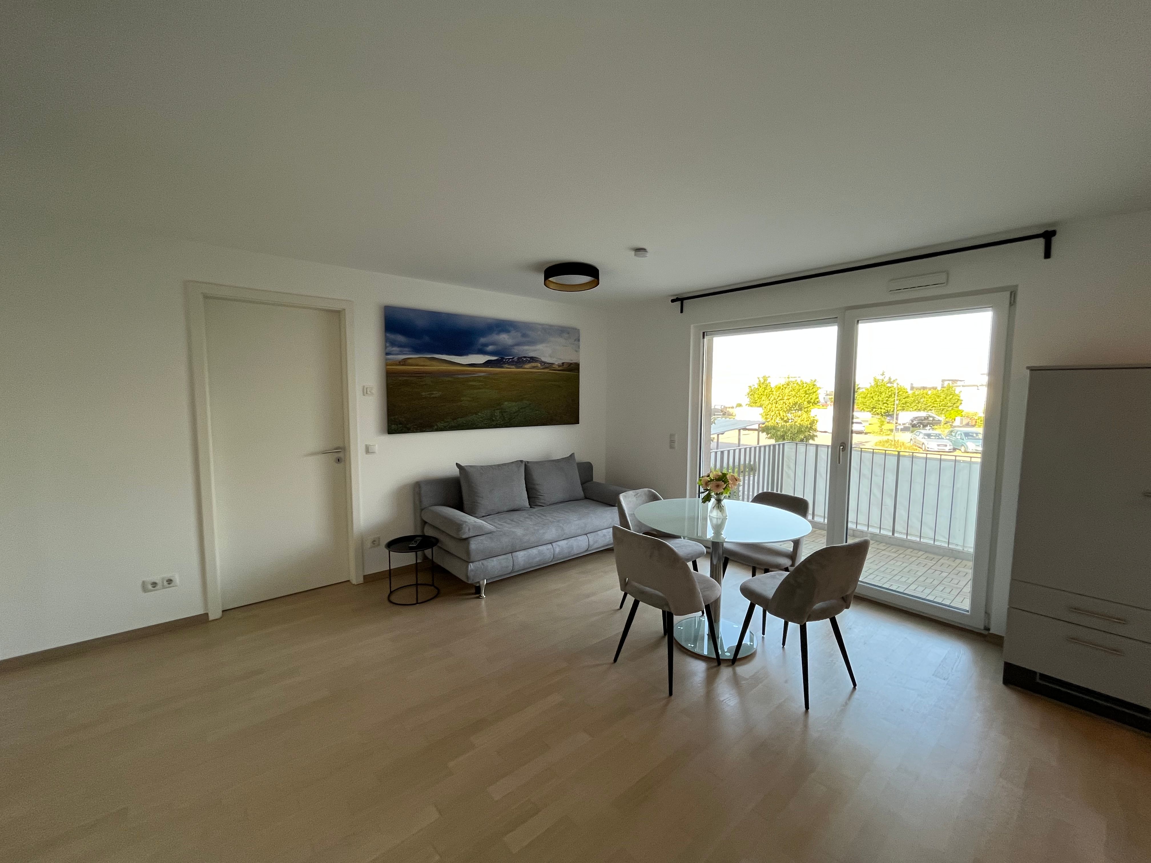  Quiet Home In OlchingModern Fully Furnished 1-Bedroom Apartment In A Quiet Parkside Location  -  Quiet home in OlchingModern Fully Furnished 1-Bedroom Apartment in a Quiet Parkside Location  - Gallery -  21