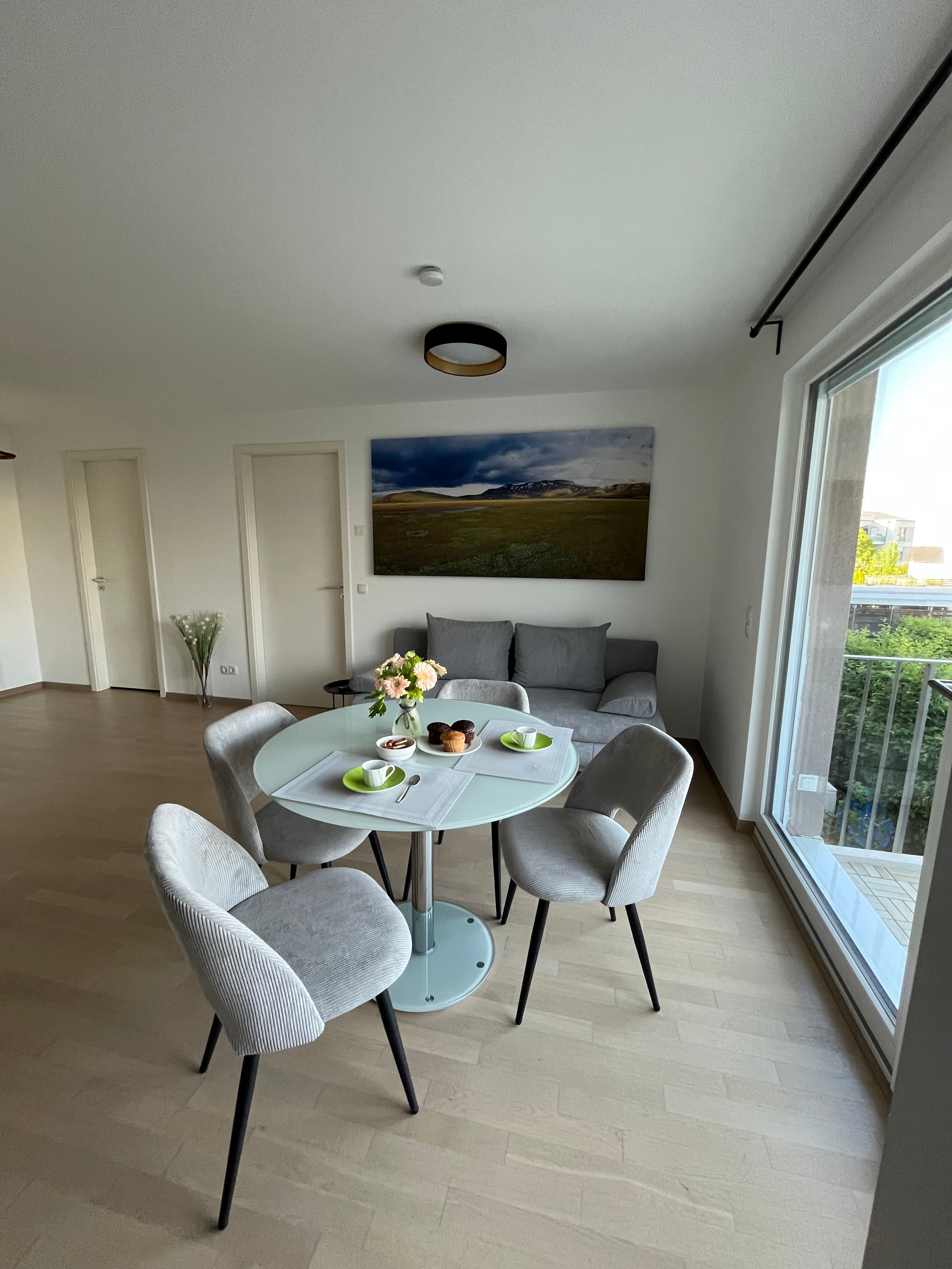  Quiet Home In OlchingModern Fully Furnished 1-Bedroom Apartment In A Quiet Parkside Location  -  Quiet home in OlchingModern Fully Furnished 1-Bedroom Apartment in a Quiet Parkside Location  - Gallery -  19