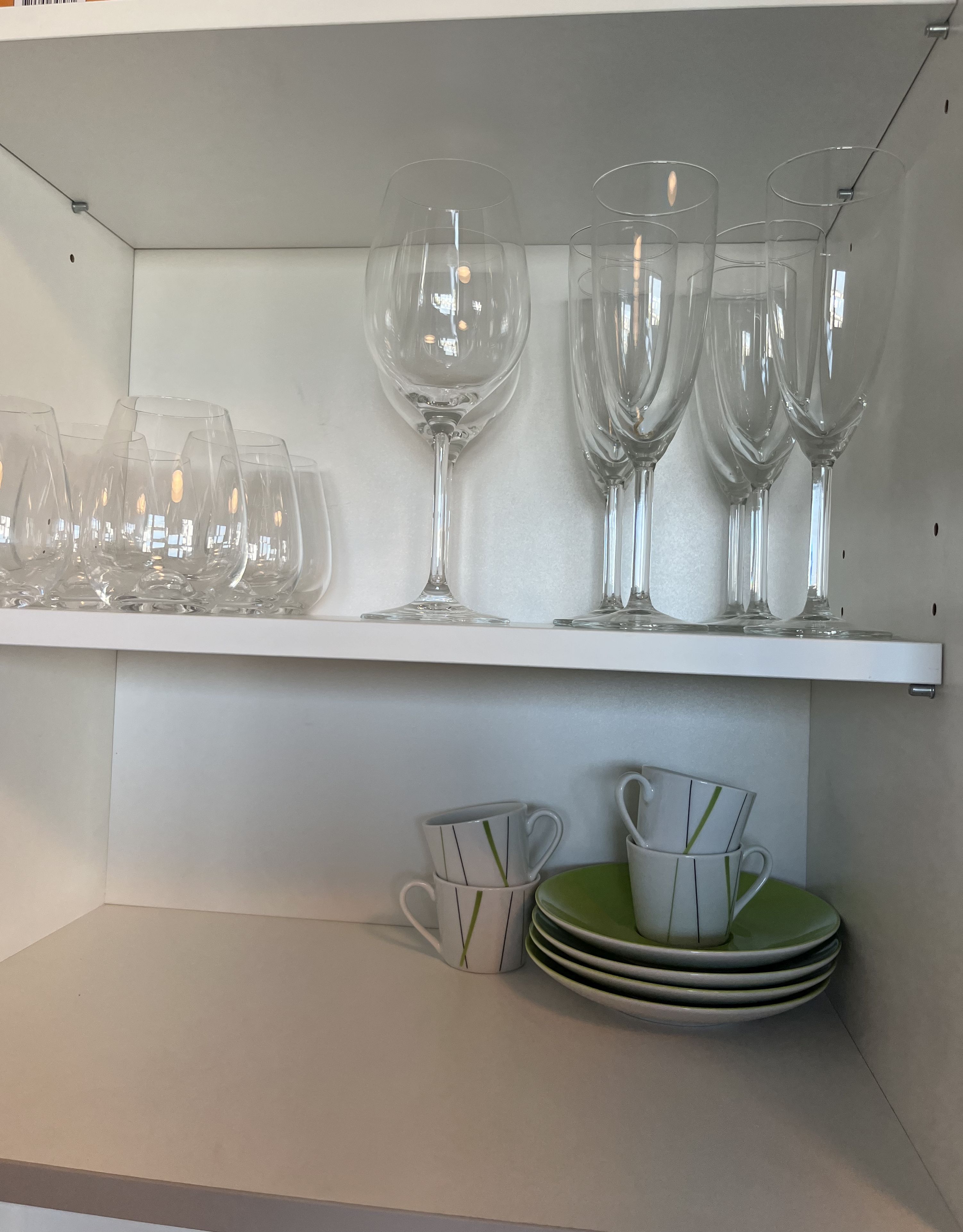  Quiet Home In OlchingModern Fully Furnished 1-Bedroom Apartment In A Quiet Parkside Location  -  Quiet home in OlchingModern Fully Furnished 1-Bedroom Apartment in a Quiet Parkside Location  - Gallery -  14