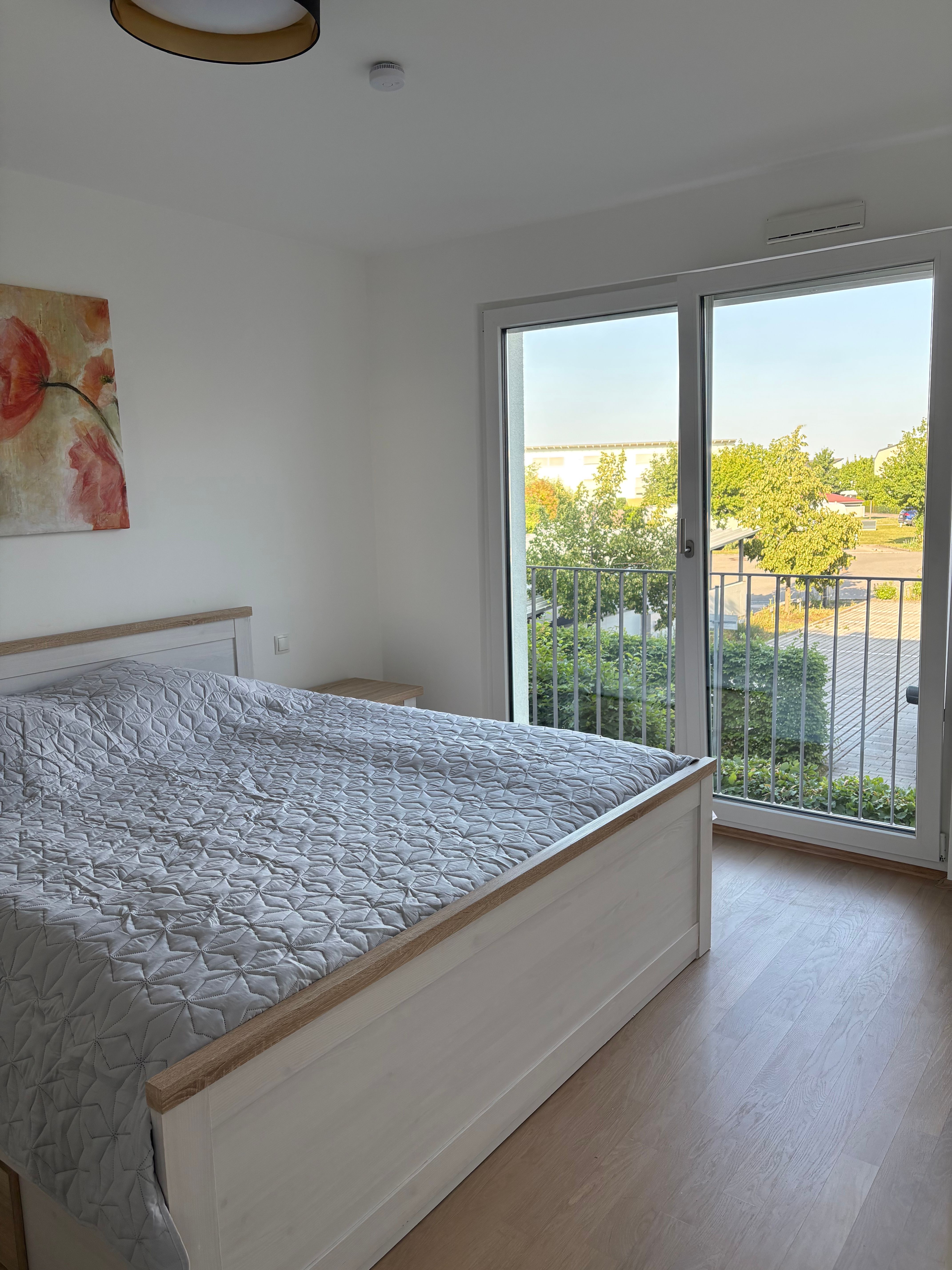  Quiet Home In OlchingModern Fully Furnished 1-Bedroom Apartment In A Quiet Parkside Location  -  Quiet home in OlchingModern Fully Furnished 1-Bedroom Apartment in a Quiet Parkside Location  - Gallery -  17