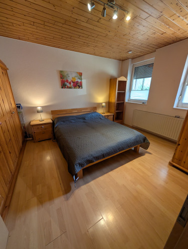 Fully equipped flat in a central location, including cleaning and a parking space
