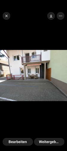 Fully equipped flat in a central location, including cleaning and a parking space