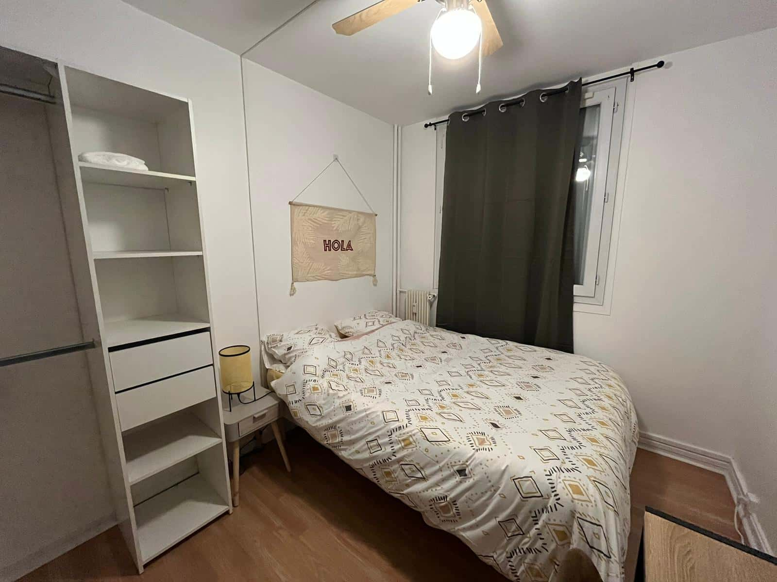 Room - 8