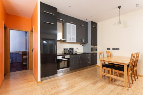 Home in Lisbon - Central Apt with balcony - Gallery - 6