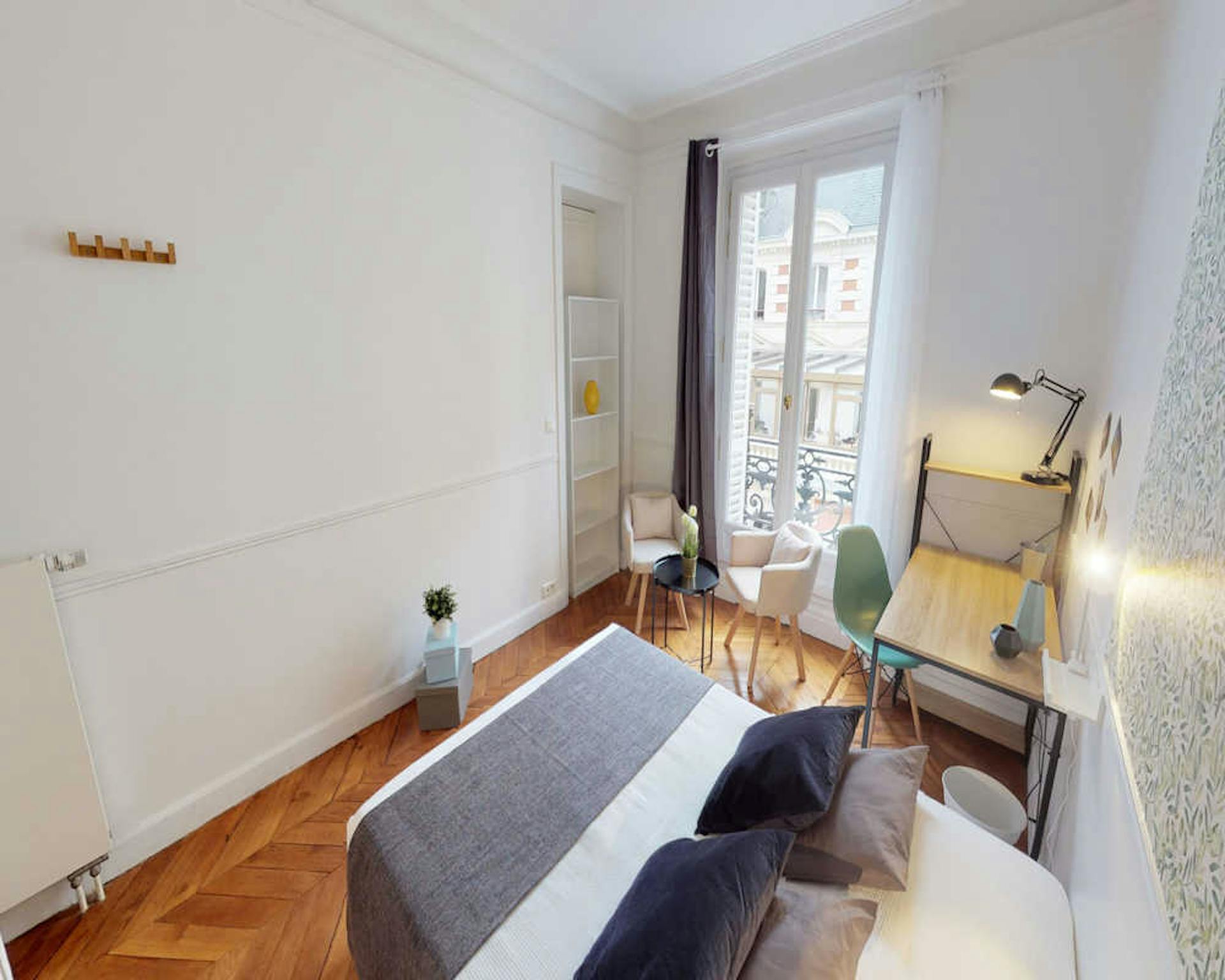  Private Room  -  Rue Denis Poisson, Paris  - Gallery -  1