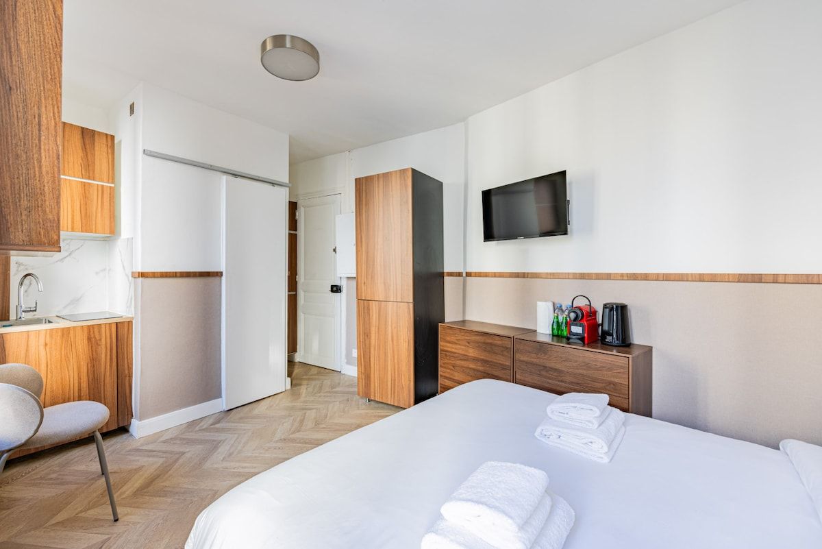  Charming Montmartre Studio With AC Near Sacré-Cœur  -  Charming Montmartre Studio with AC near Sacré-Cœur  - Gallery -  2